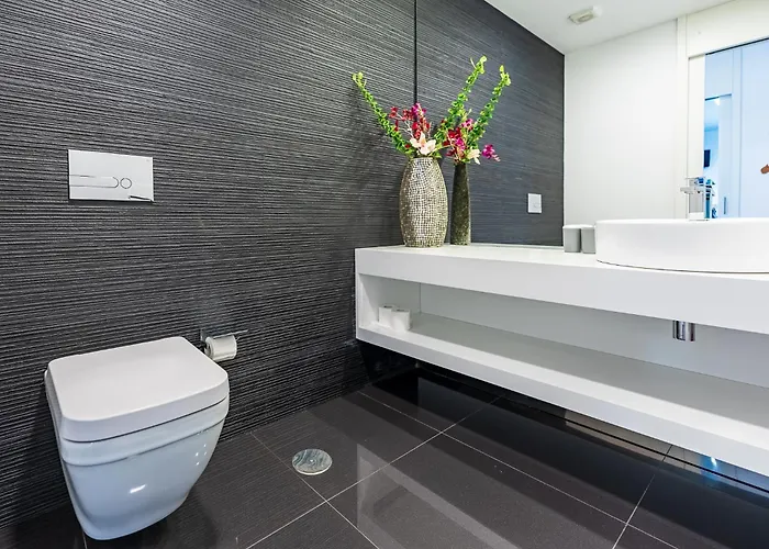 Serenity By The Sea Daire Funchal